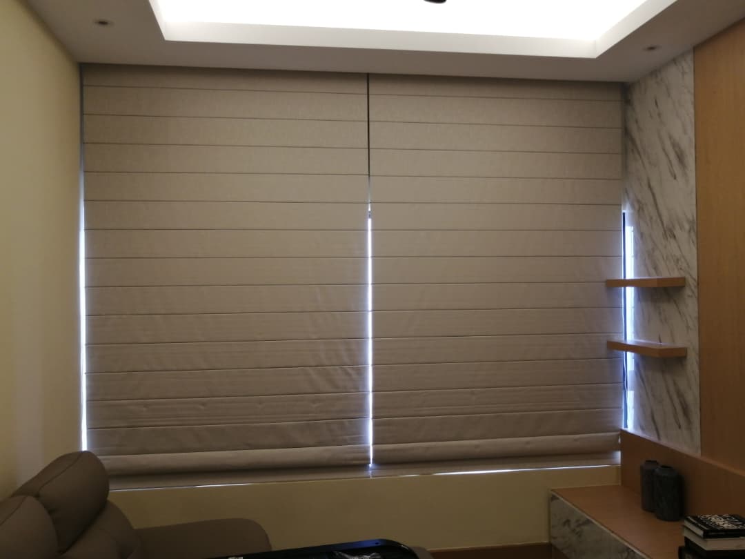 ROMAN BLINDS